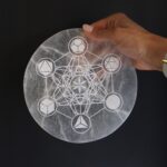 Large Charging Plate 18cm - Sacred Geometry - Image 3