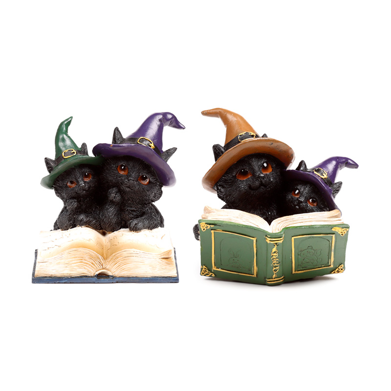 CAT202_001 Witches Cat - Magical Spell Book - Image 1