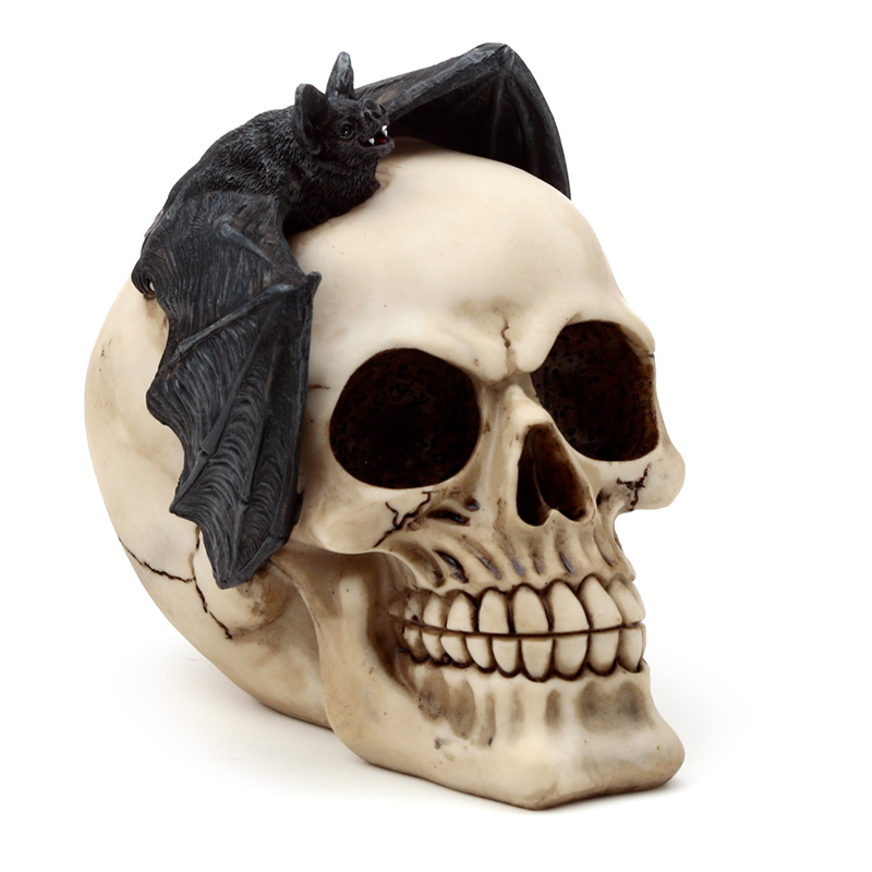 SK377_001 Gothic Skull Decoration - Skull Head with Bat - Image 1