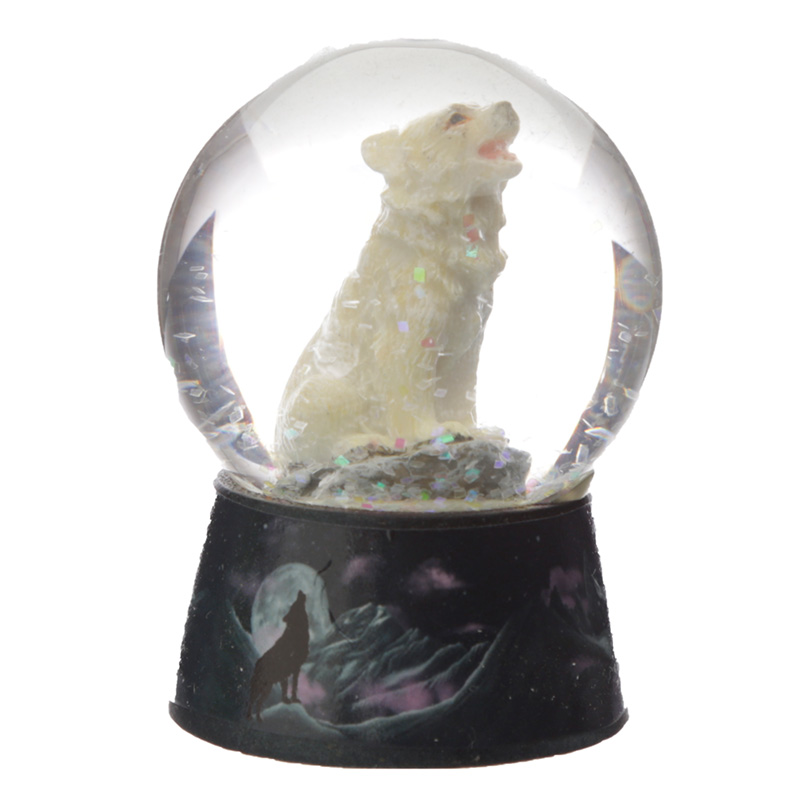 WOLF39_001 Dream Protector - Protector of the North Wolf Snow Globe - Image 1